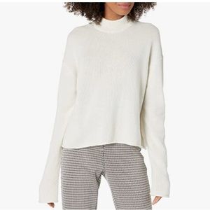 NWOT Theory Women's Mock Neck Cashmere Sweater Crème size Small